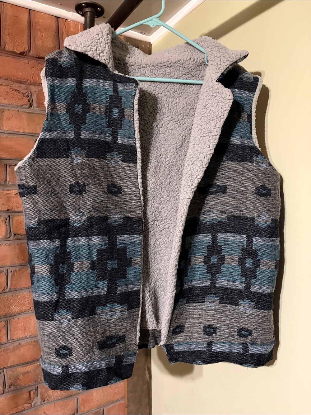 Reversible Sherpa-Lined Grey & Teal Patterned Vest